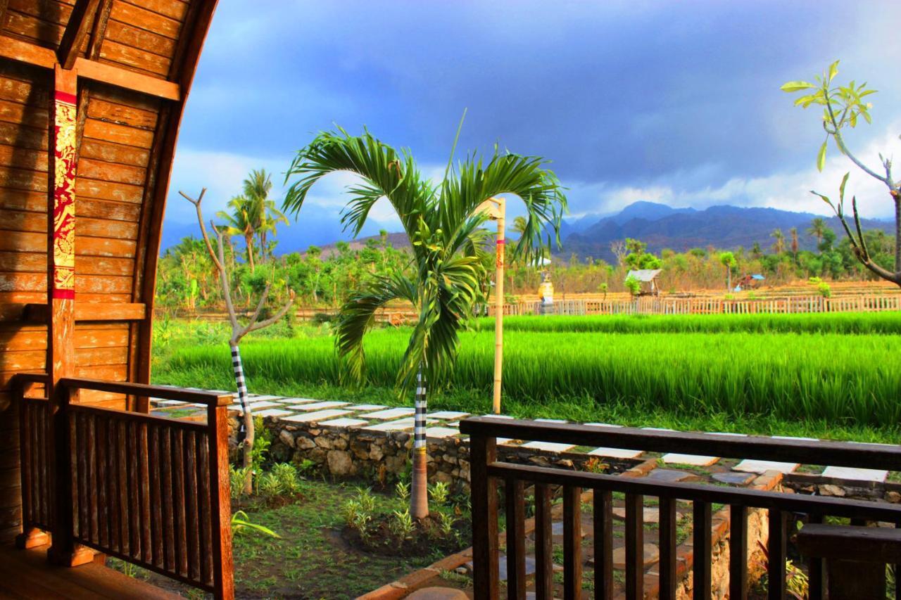 Отель Umma Bali Menjangan Retreat Баньюведанг Экстерьер фото